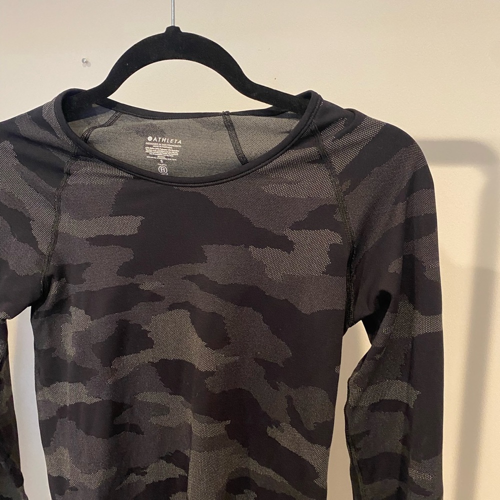 🍒 2 for $15 ATHLETA TOP